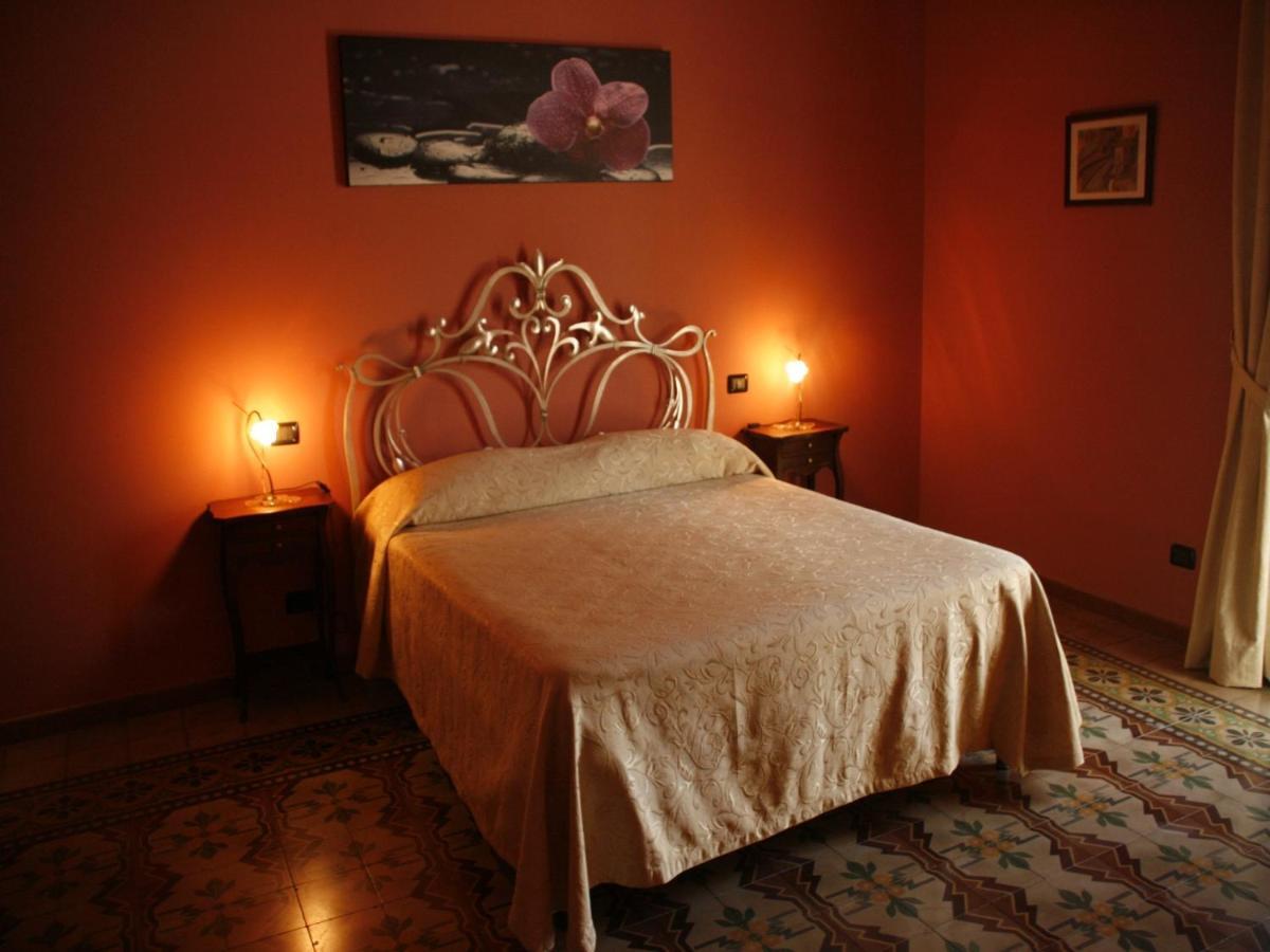 Bed And Breakfast Sotto Le Stelle Caltabellotta Habitación foto